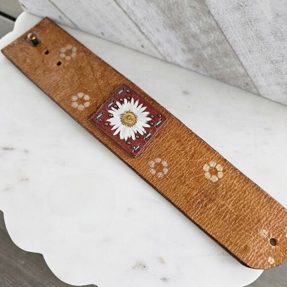 Daisy Patch Handmade painted cuff made from upcycled leather belts! - Picture 3 of 4